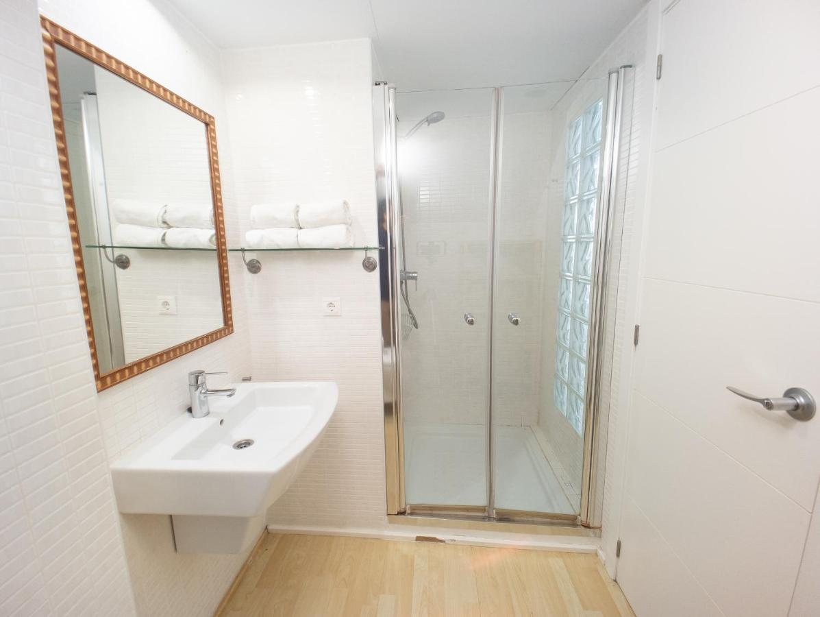 Valencia Beach Apartments 1 エクステリア 写真